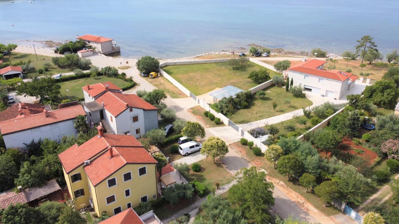 Belvedere Apartments Umag Exterior photo