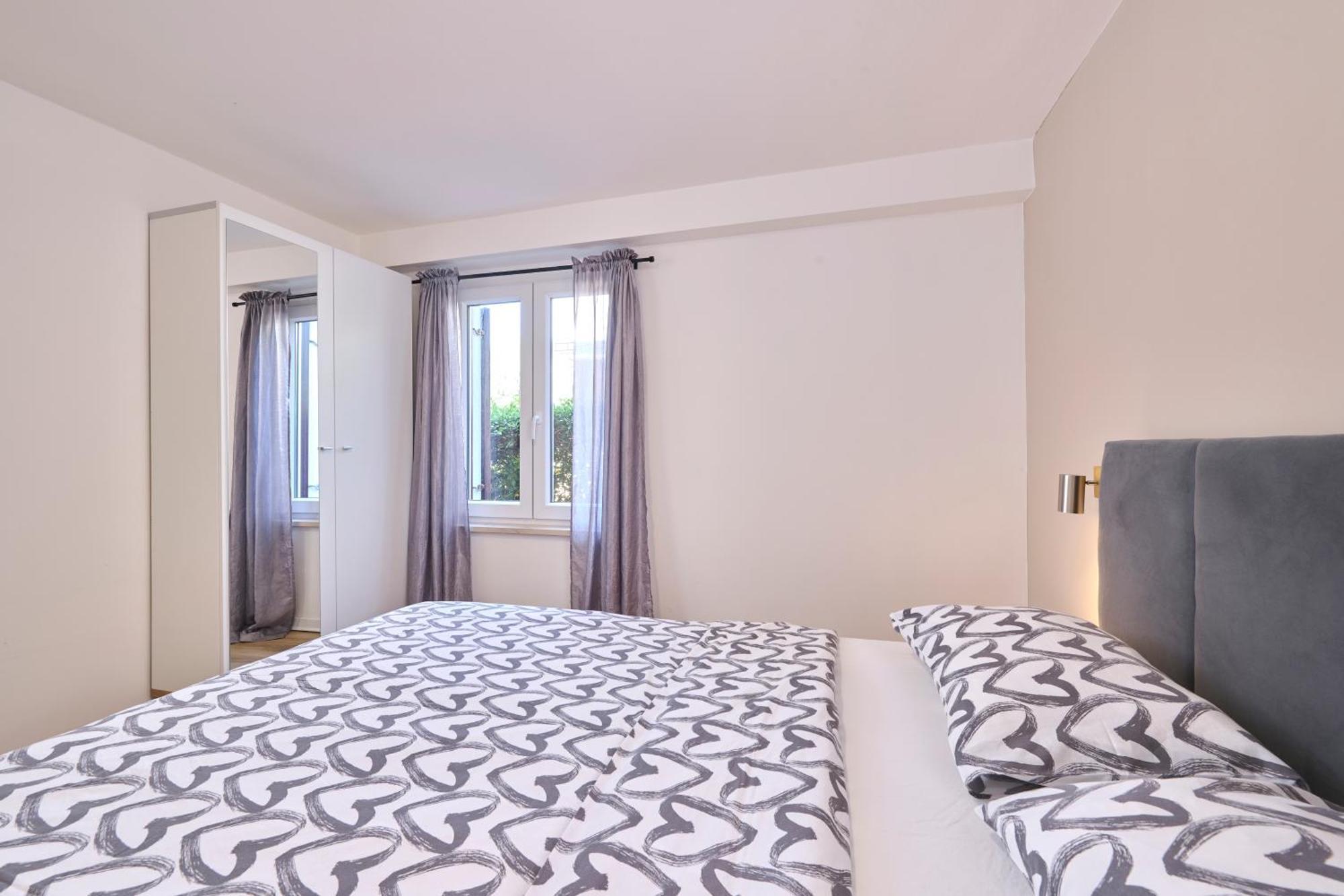 Belvedere Apartments Umag Exterior photo